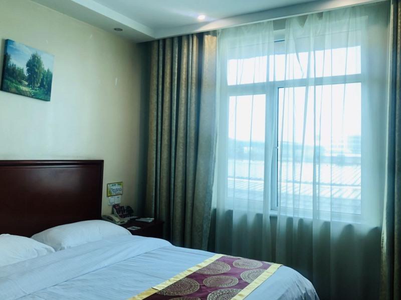 Greentree Inn Shandong Heze Mudan Road Bus Terminal Station Express Hotel Bagian luar foto