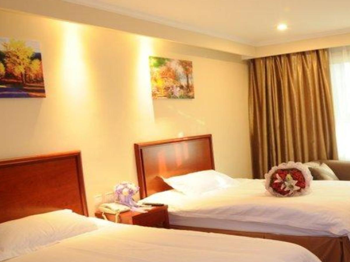 Greentree Inn Shandong Heze Mudan Road Bus Terminal Station Express Hotel Bagian luar foto