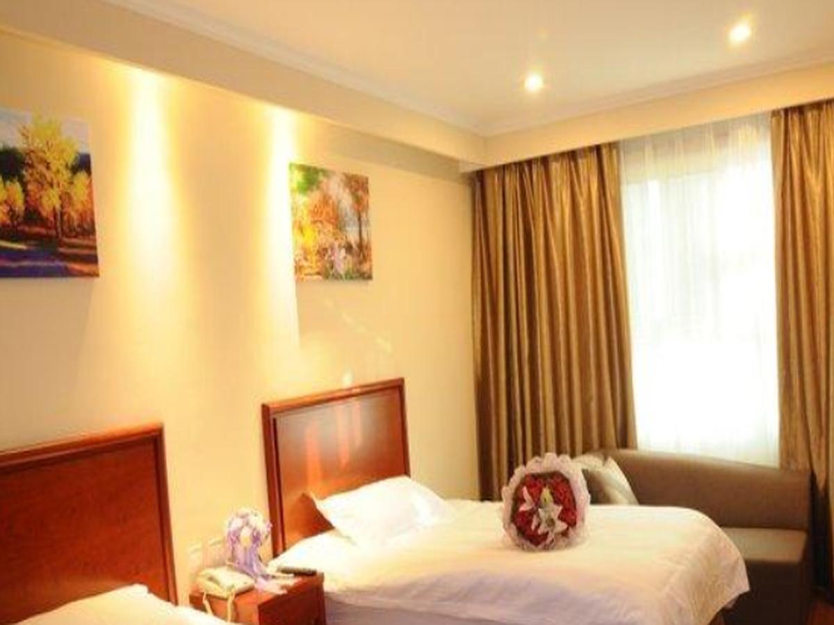 Greentree Inn Shandong Heze Mudan Road Bus Terminal Station Express Hotel Bagian luar foto