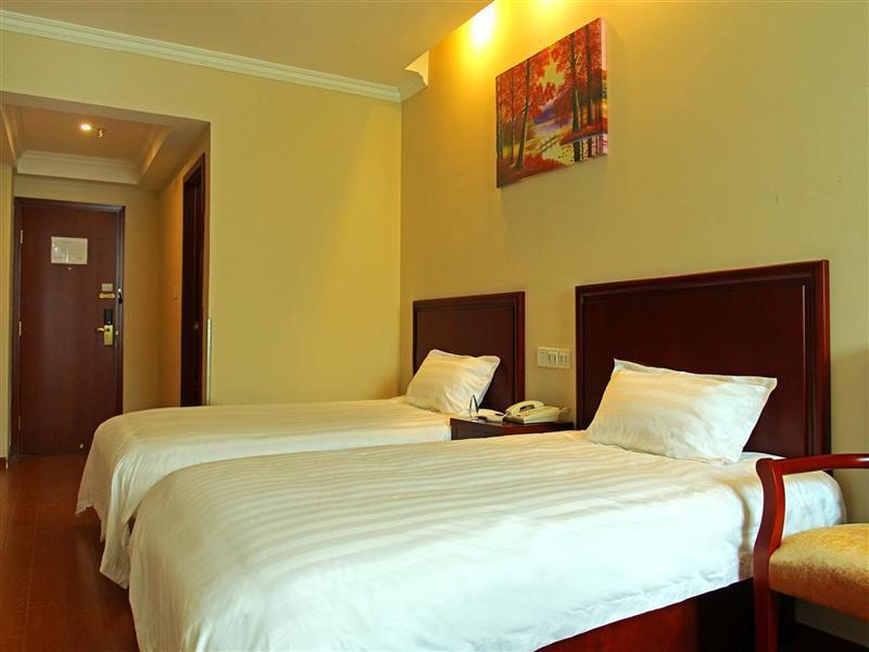 Greentree Inn Shandong Heze Mudan Road Bus Terminal Station Express Hotel Bagian luar foto