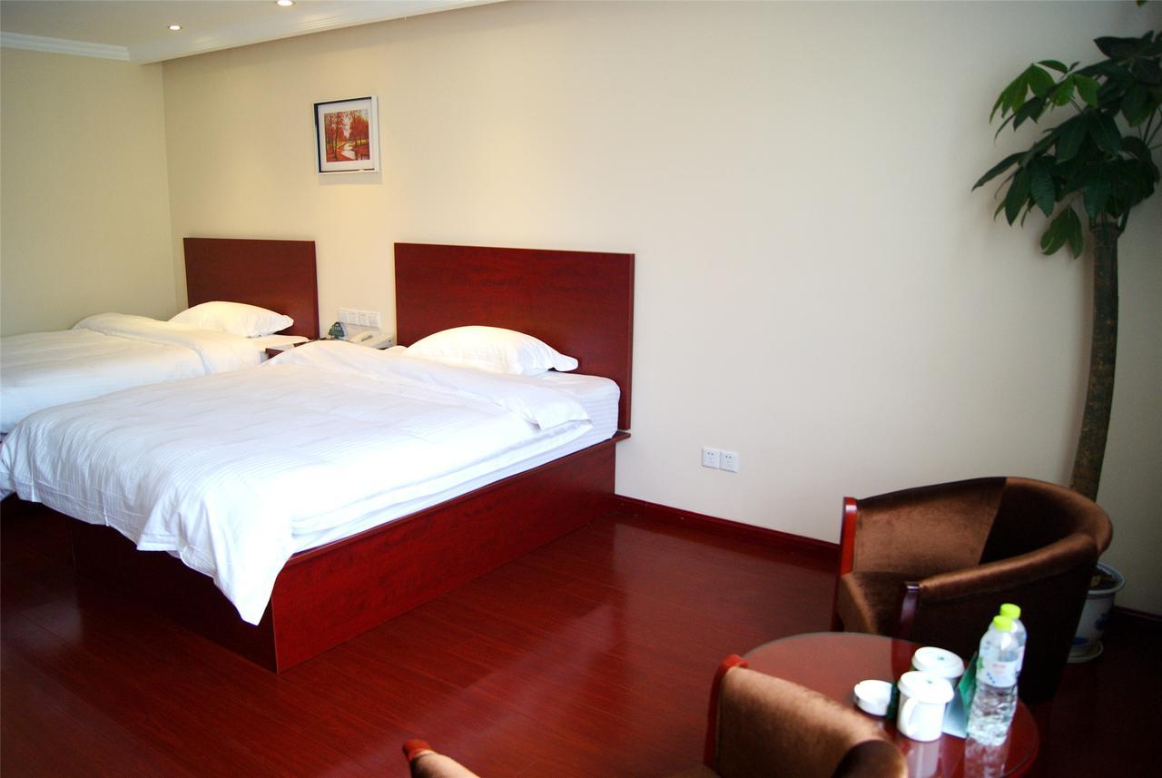 Greentree Inn Shandong Heze Mudan Road Bus Terminal Station Express Hotel Bagian luar foto